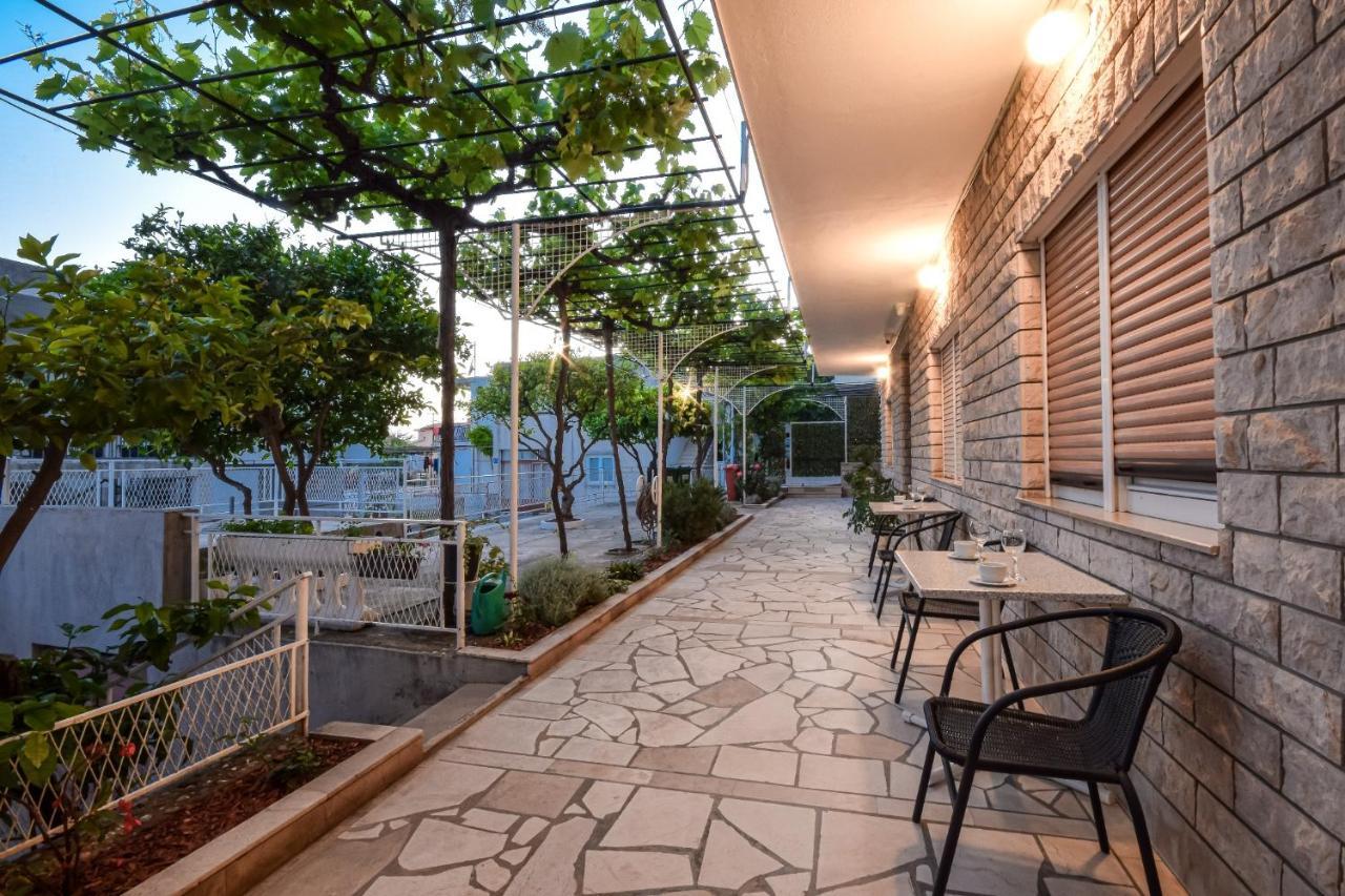 B&B Villa Ivona 2 Baska Voda Luaran gambar